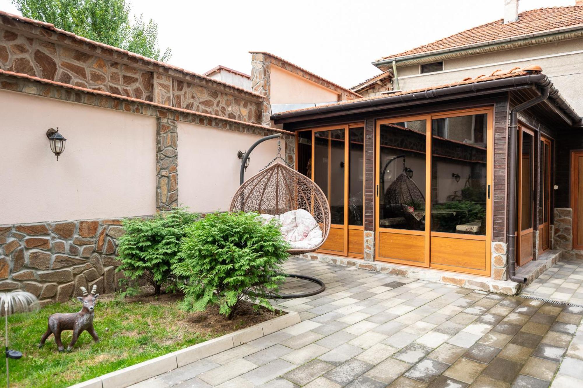 Beluga Guest House Velingrad Exterior foto